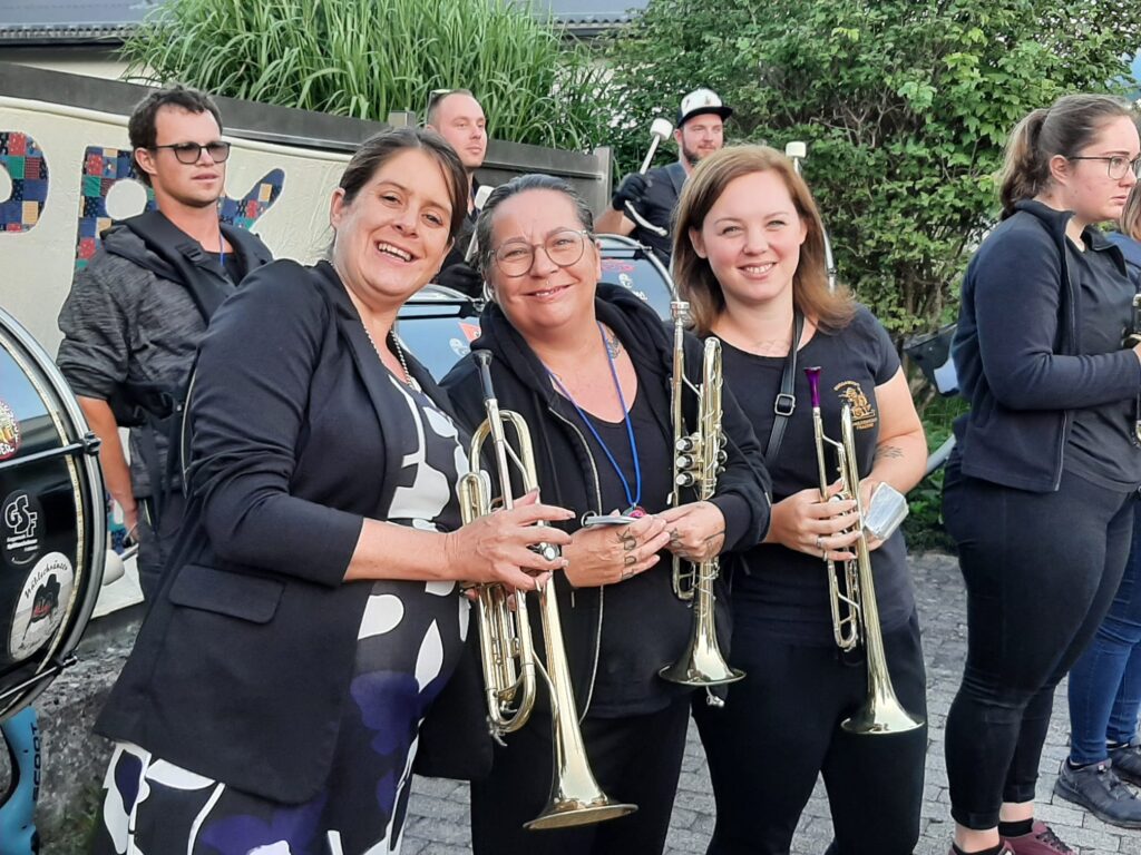 Üsre Magdi hot an Runda