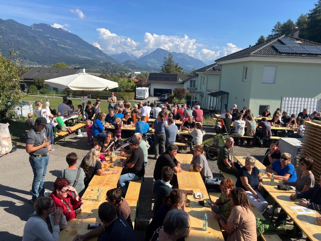 Traumwetter und beste Stimmung beim Hoffest in Frastanz ☀️🎶